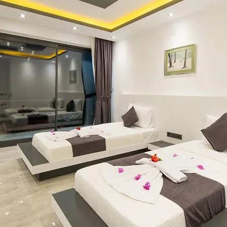 Kismet Villa *